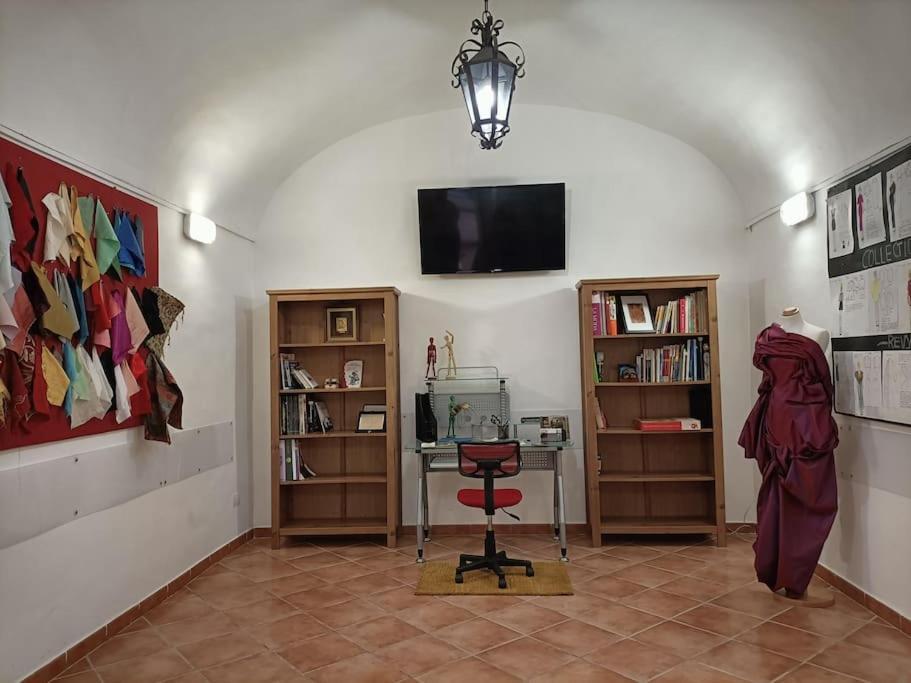Fashion Cathedral Apartment, Centro Storico Napoli Exterior photo